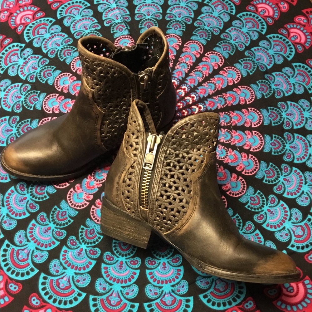 Circle G by Corral Ankle Boots